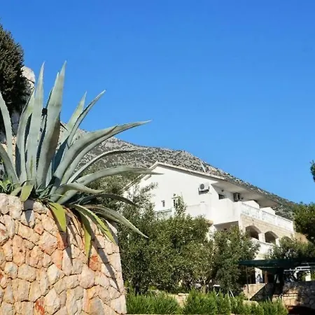 Studio Ivan Dolac 17778e Apartment Jelsa (Hvar)