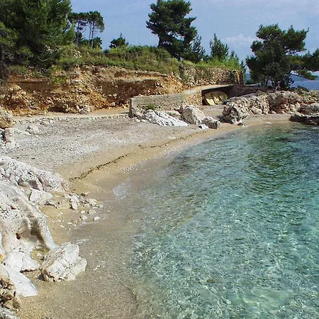 Studio Ivan Dolac 17778e Apartment Jelsa (Hvar)